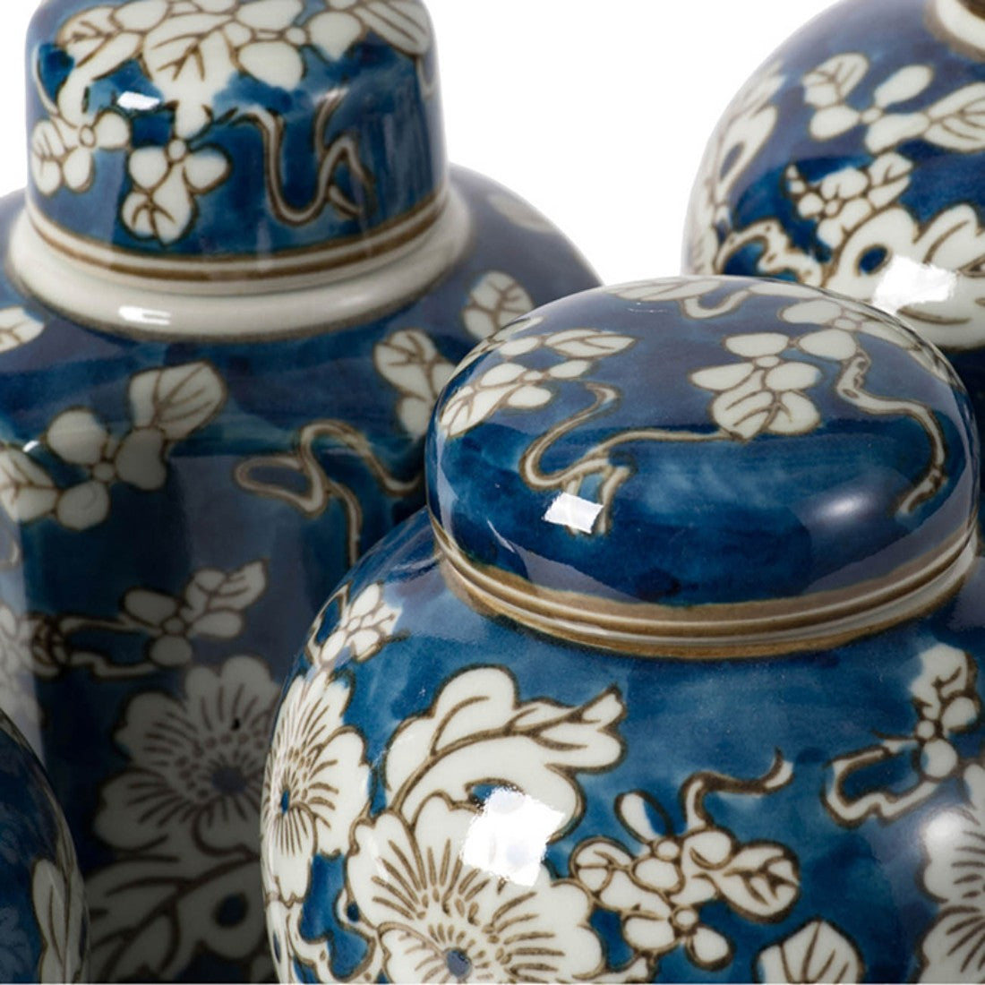 Set of 4 Blue and White Jar and Vase