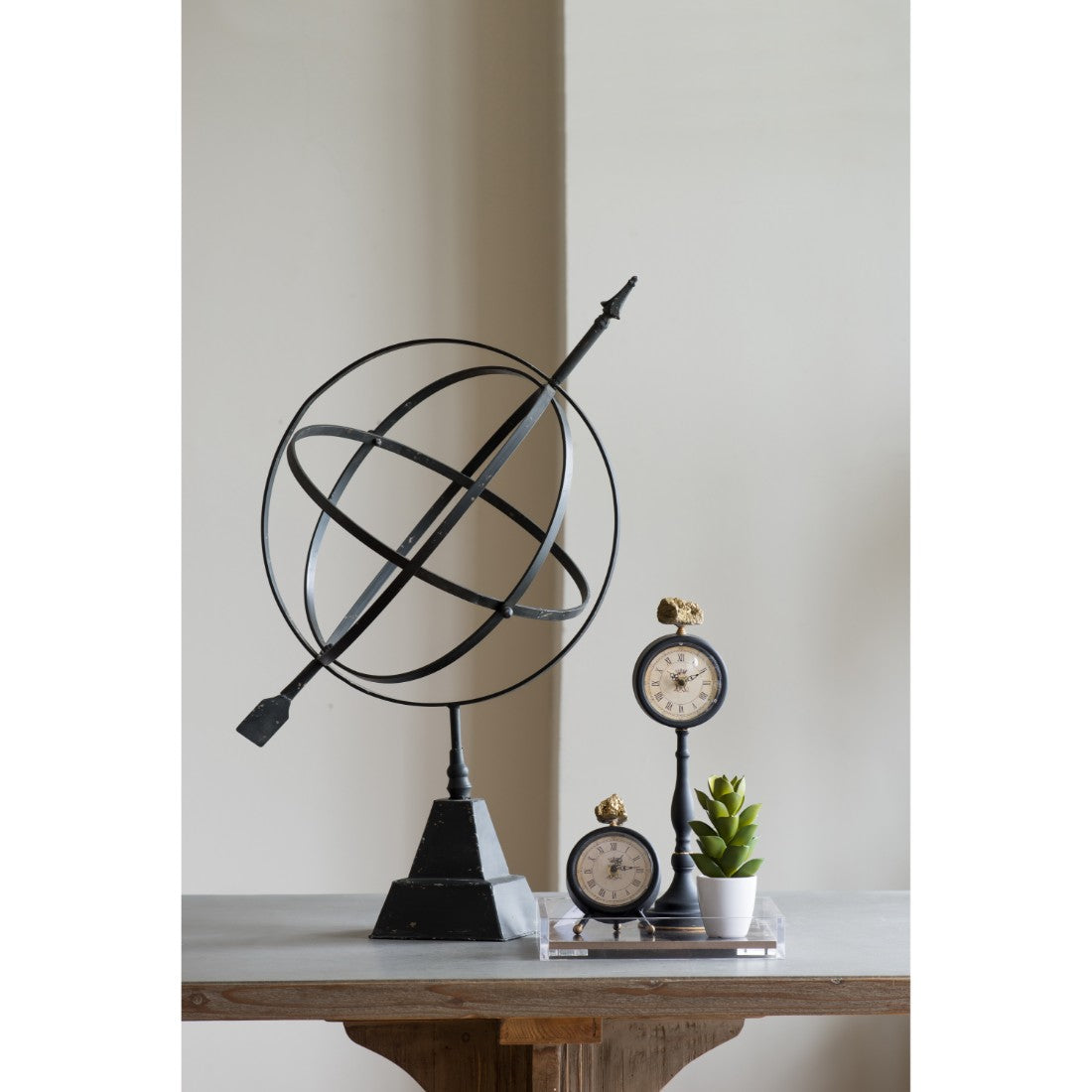 Large Lavonia Table Clock