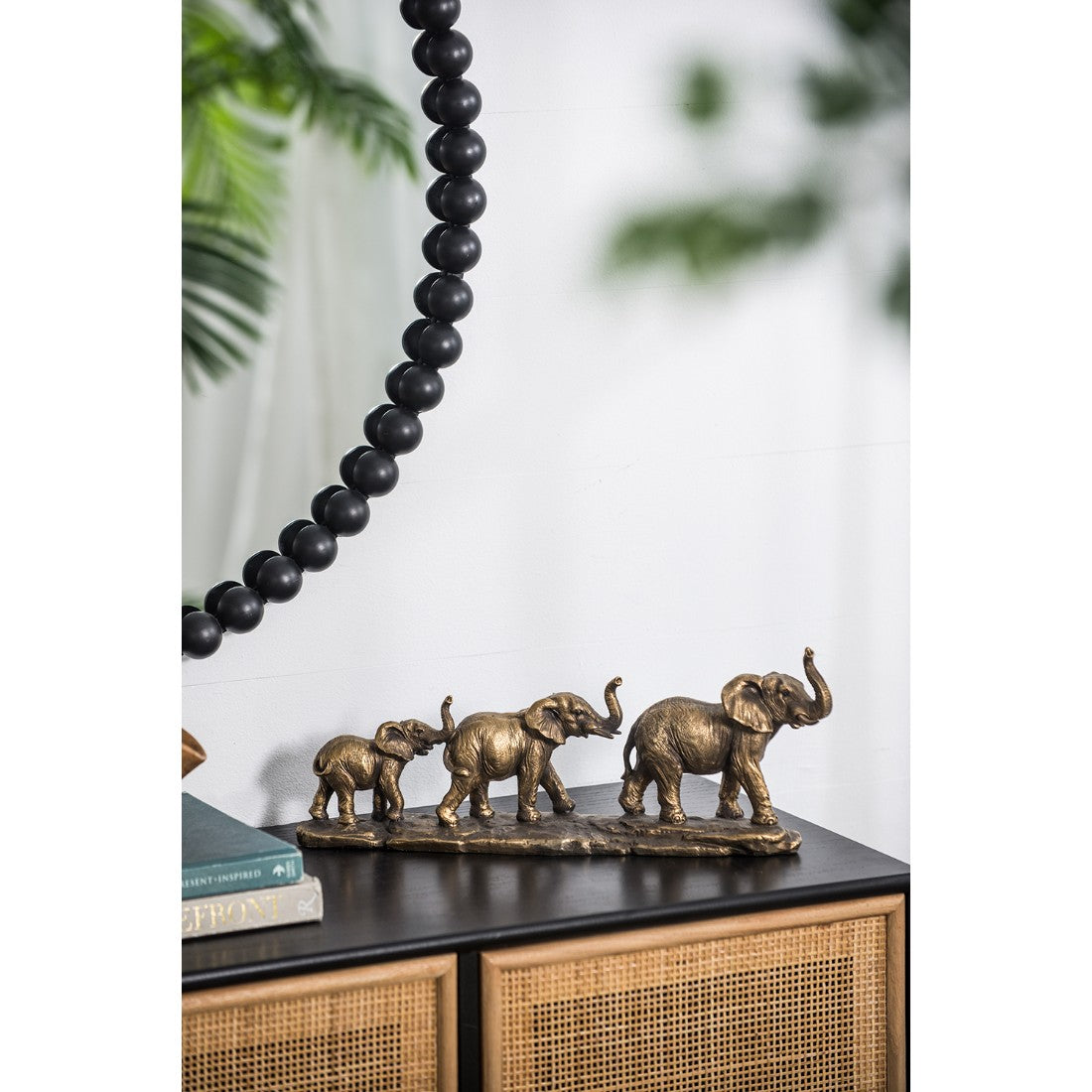 Elephant Family Statue