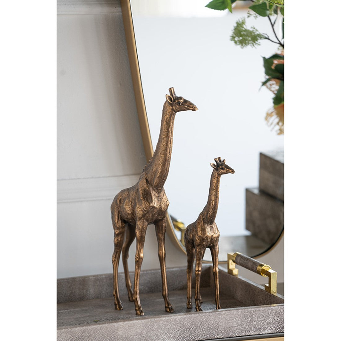 41CM Golden Giraffe